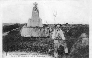 Iconographie - La Croix du Cheminet élevée au XVIe siècle sur la route de l'Herbaudière