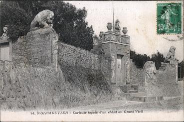 Iconographie - Curieuse façade d'un chalet au Grand Vieil