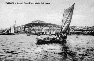 Iconographie - Naples - Castel Saint'Elmo visto dal mare