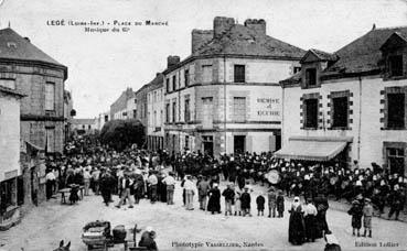 Iconographie - Place du marché - Musique du 65e