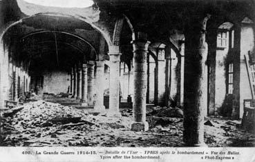 Iconographie - Yser - Bataille de l'Yser - Ypres après le bombardement