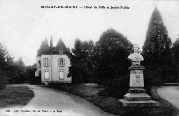 Iconographie - Meslay-du-Maine - Hôtel de Ville et jardin public