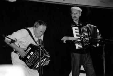 Iconographie - Accordéonistes à la Fête de la Maison de la Vie Rurale