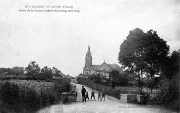 Iconographie - Route de la Roche (entrée du bourg, coté Sud)