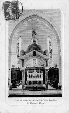 Iconographie - Eglise de Saint-Denis-la-Chevasse - Le choeur et l'autel