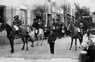 Iconographie - Cavalcade historique - La Bretagne à travers les âges - Hoche et les soldats