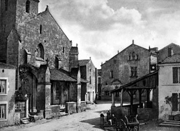 Iconographie - La place de l'église