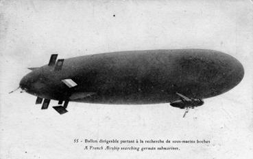 Iconographie - Ballon dirigeable partant à la recherche de sous-marins boches