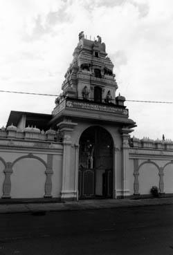 iconographie - Saint-Paul - cour intérieure du temple tamoul