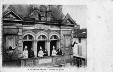 Iconographie - Rosières au balcon