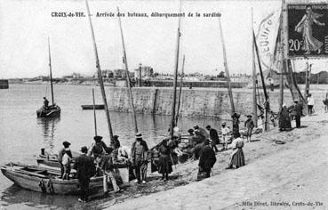 Iconographie - Arrivée des bateaux, débarquement de la sardine