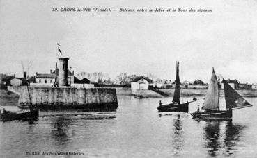 Iconographie - Bateaux entre la jetée et la Tour à signeaux