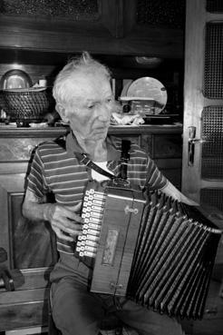 Iconographie - Joseph Fonteneau, accordéoniste