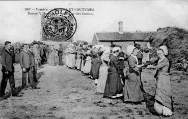 Iconographie - Danse villageoise - Chaîne des dames