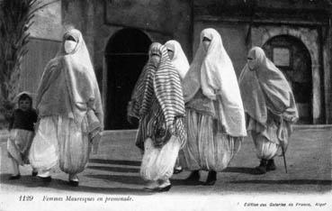 Iconographie - Femmes mauresques en promenade