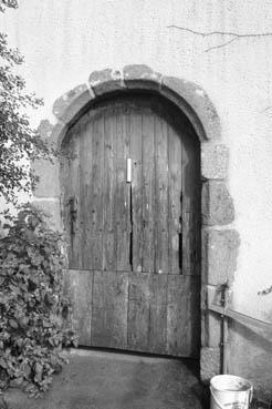 Iconographie - Porte de la cave des Noyers