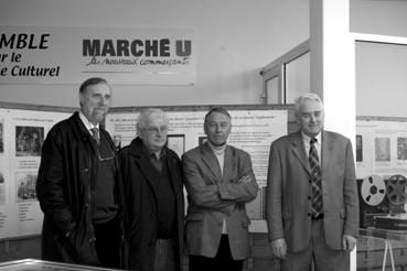 Iconographie - Inauguration d'une exposition au Marché U