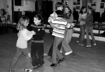 Iconographie - Atelier d'apprentissage de la danse traditionnelle