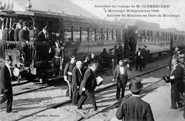 Iconographie - Souvenir du voyage de M. Clemenceau - Arrivée du ministre en gare