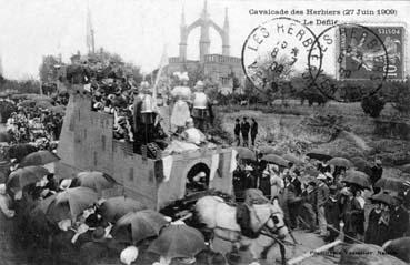 Iconographie - Cavalcade des Herbiers (27 juin 1909) - Le défilé