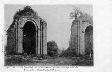 Iconographie - La Grenetière, ancienne abbaye fortifiée - Ruines de la chapelle XIIe siècle