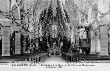 Iconographie - Bénédiction de la statue de Ste Thérèse de l'Enfant Jésus le 8 juillet 1928