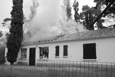 Iconographie - L'incendie de la maison du moulin de la Belle Etoile