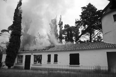 Iconographie - L'incendie de la maison du moulin de la Belle Etoile