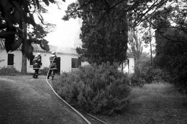 Iconographie - L'incendie de la maison du moulin de la Belle Etoile