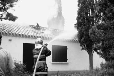 Iconographie - L'incendie de la maison du moulin de la Belle Etoile