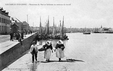 Iconographie - Panorama du port et Sablaises en costume de travail