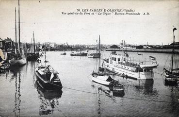 Iconographie - Vue générale du port et le Stylet, bateau-promenade