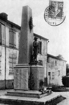 Iconographie - Monument aux Enfants de la Châtaigneraie morts pour la Patrie