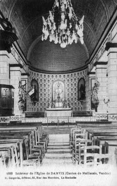 Iconographie - Intérieur de l'église de Damvix