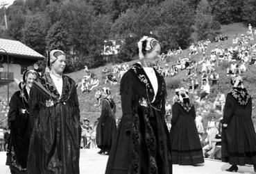 Iconographie - Fête du costume savoyard et de la montagne - Election des reines