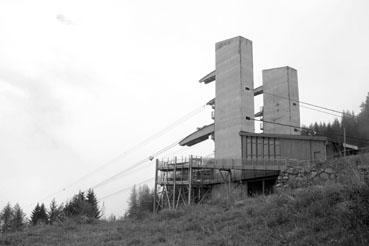 Iconographie - La station du téléphérique Vanoise Express, côté La Plagne