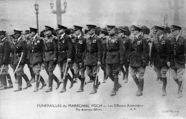 Iconographie - Funérailles du Maréchal Foch - Les officiers américains