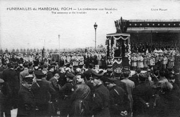 Iconographie - Funérailles du Maréchal Foch - La cérémonie aux Invalides