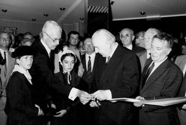 Iconographie - Inauguration des expositions au Palais des Congrès