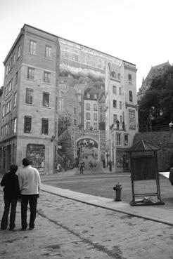 Iconographie - Fresque sur un immeuble en centre ville