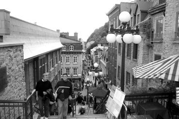 Iconographie - Rue piétonne de la vieille ville