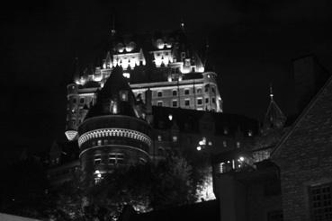 Iconographie - Le château de Frontenac illuminé