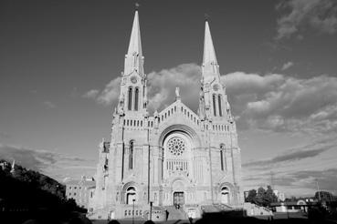 Iconographie - Sainte-Anne-de-Beaupré - La basilique