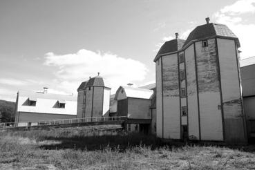 Iconographie - Baie-Saint-Paul - Grange-étable d'un centre agricole