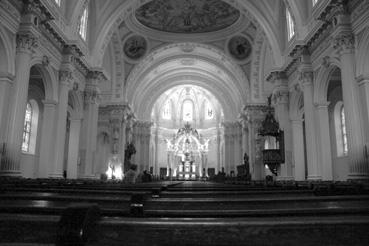Iconographie - Chicoutimi - Intérieur de l'église