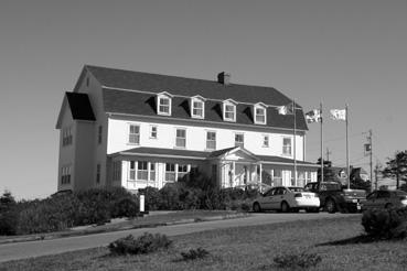 Iconographie - Percé - L'hôtel de Ville