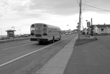 Iconographie - Sainte-Flavie - Bus scolaire