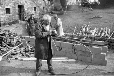 Iconographie - Journée d'activité à la Maison de la Vie rurale - Fabrication d'un embiet