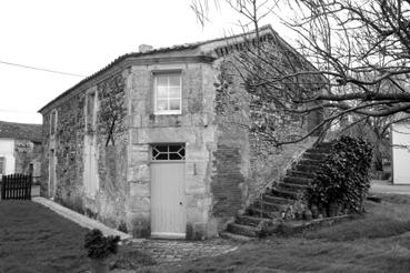 Iconographie - Village des Magnils - Maison d'habitation