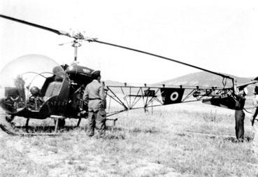 Iconographie - Algérie - Hélicoptère au sol